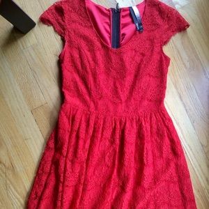 Beautiful Bright red Kensie  lace dress